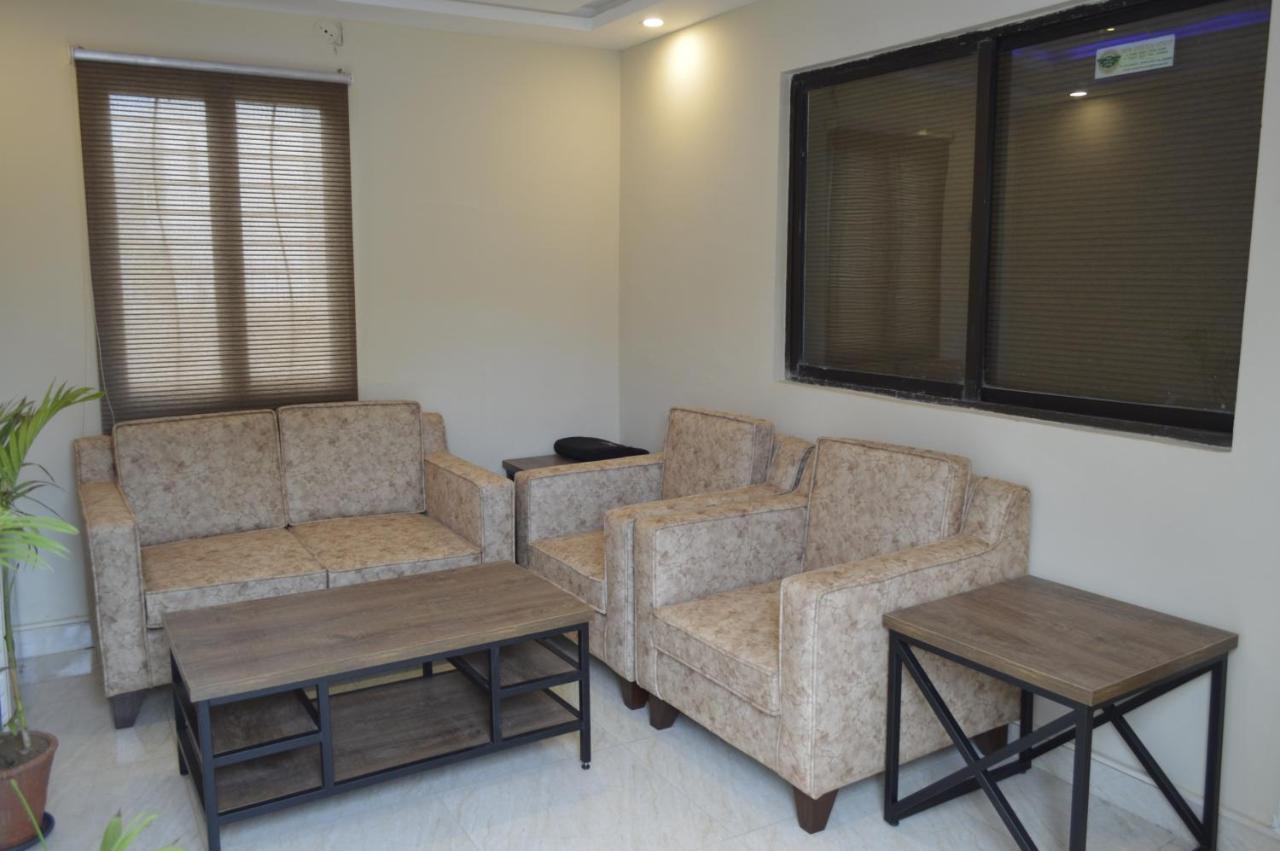 New Shelton Guest House 伊斯兰堡 外观 照片