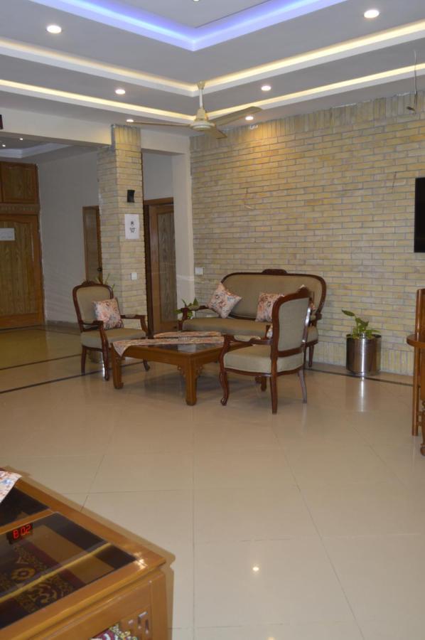 New Shelton Guest House 伊斯兰堡 外观 照片