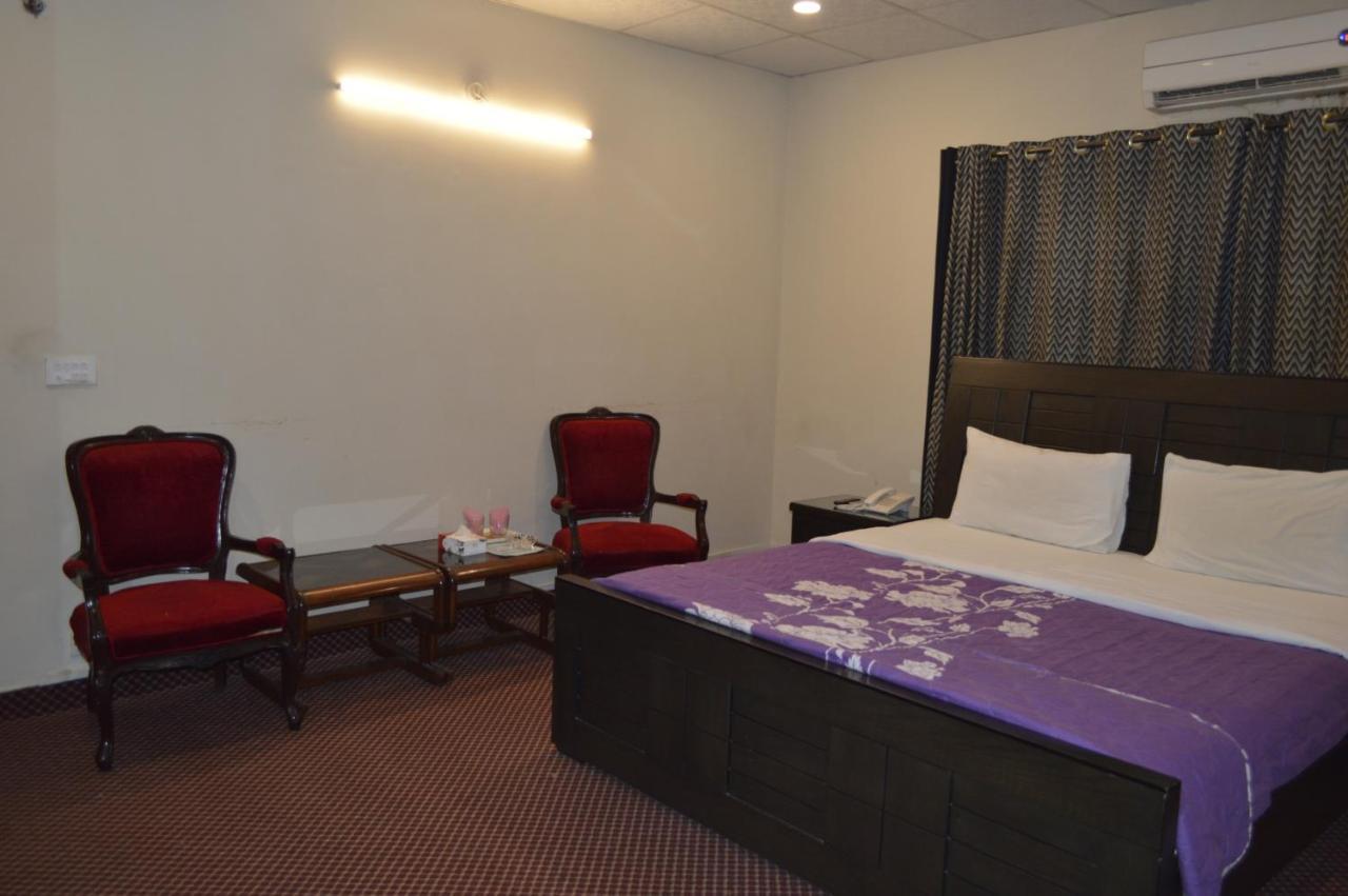 New Shelton Guest House 伊斯兰堡 外观 照片