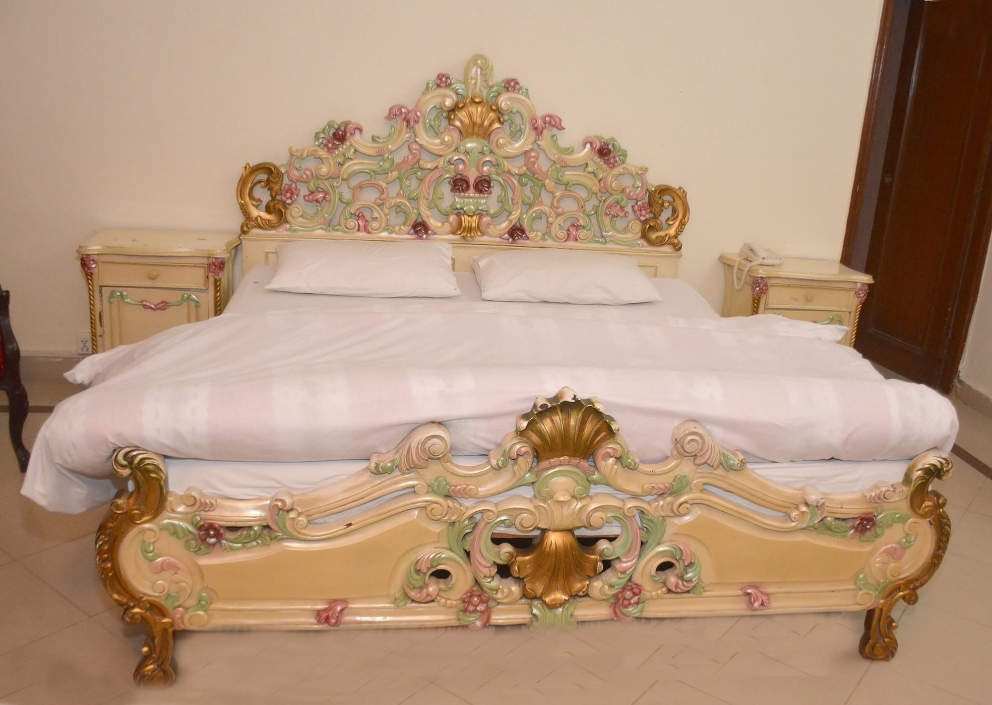 New Shelton Guest House 伊斯兰堡 外观 照片