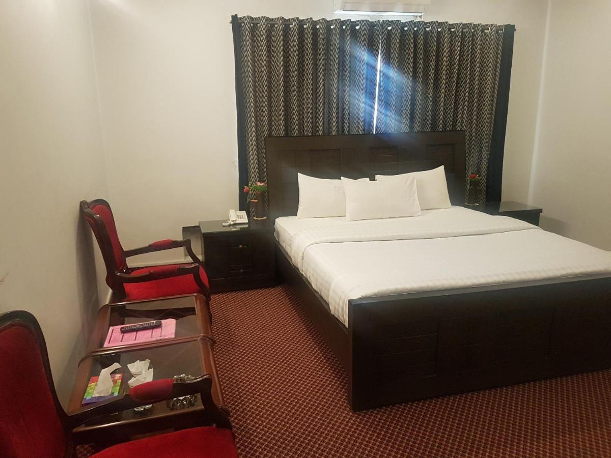 New Shelton Guest House 伊斯兰堡 外观 照片